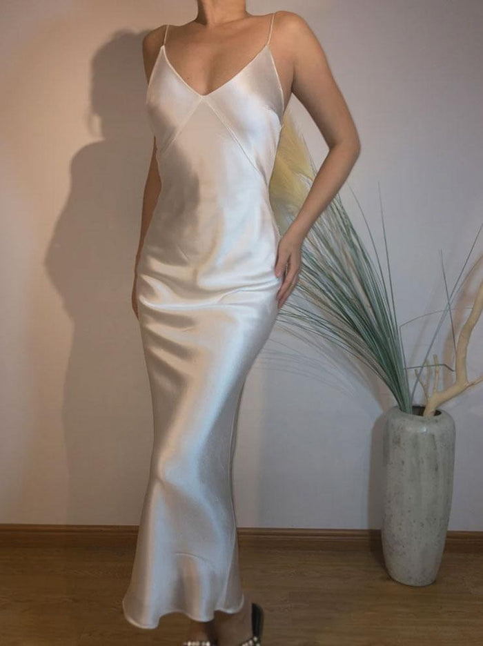 100% Mulberry Silk Simplicity V Neck Dress