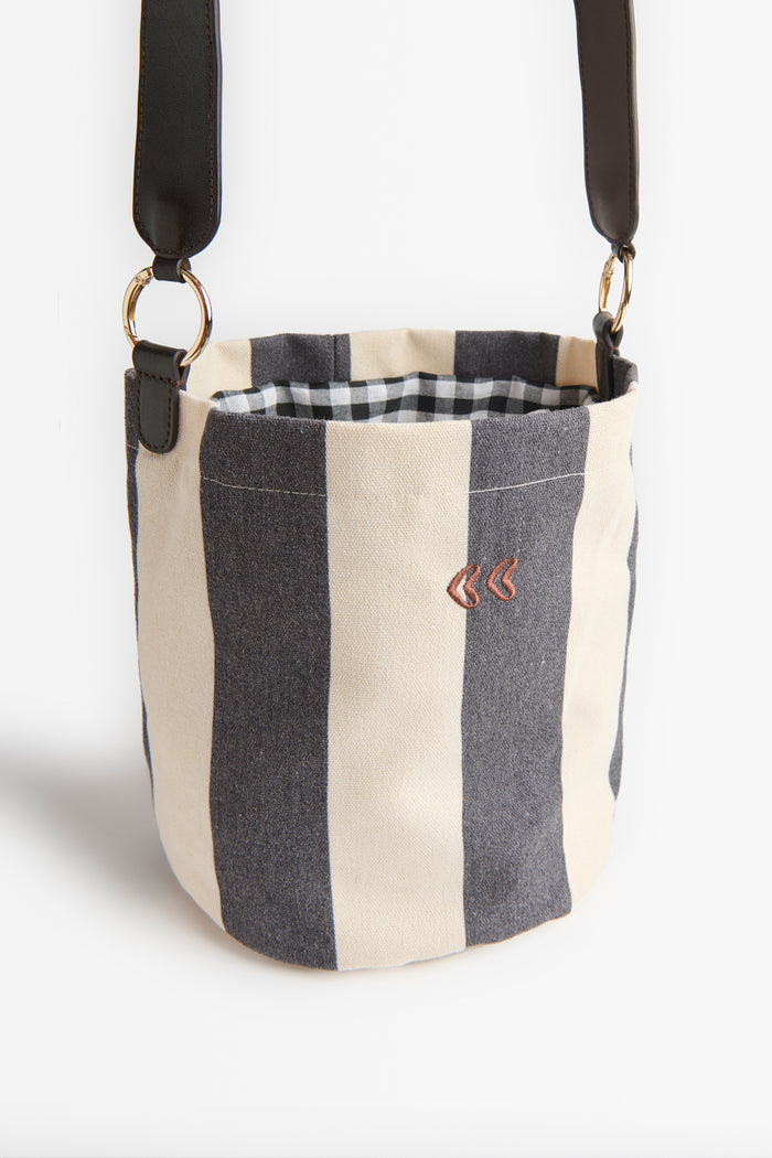 BOLSO CUBOBBLANCO Y NEGRO