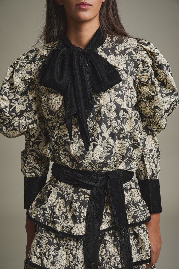 CONJUNTO ALTEANEGRO