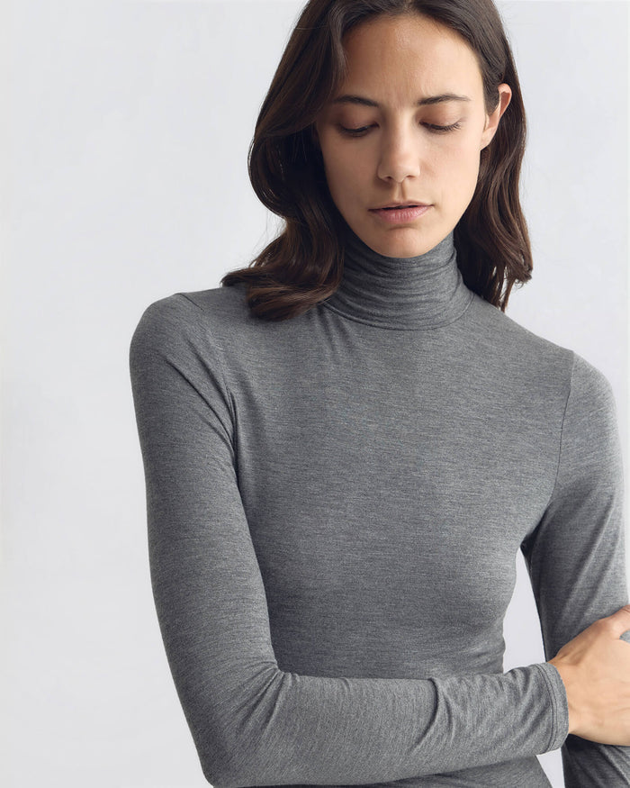 DARK HEATHER GREY