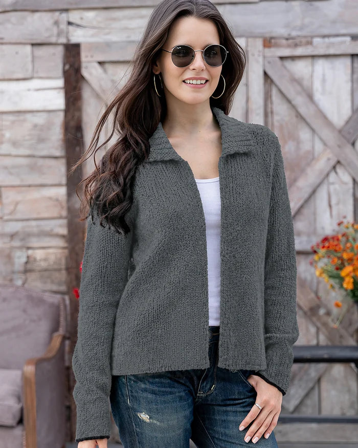 gray-squirrel-black