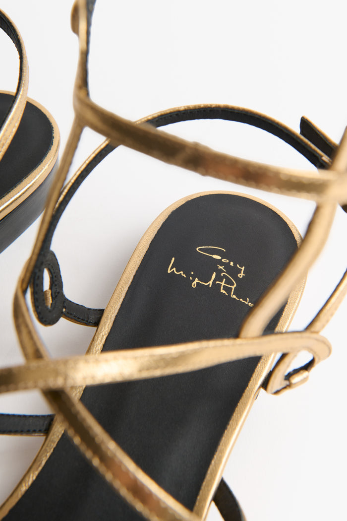 SANDALIAS CMP.05 DORADO