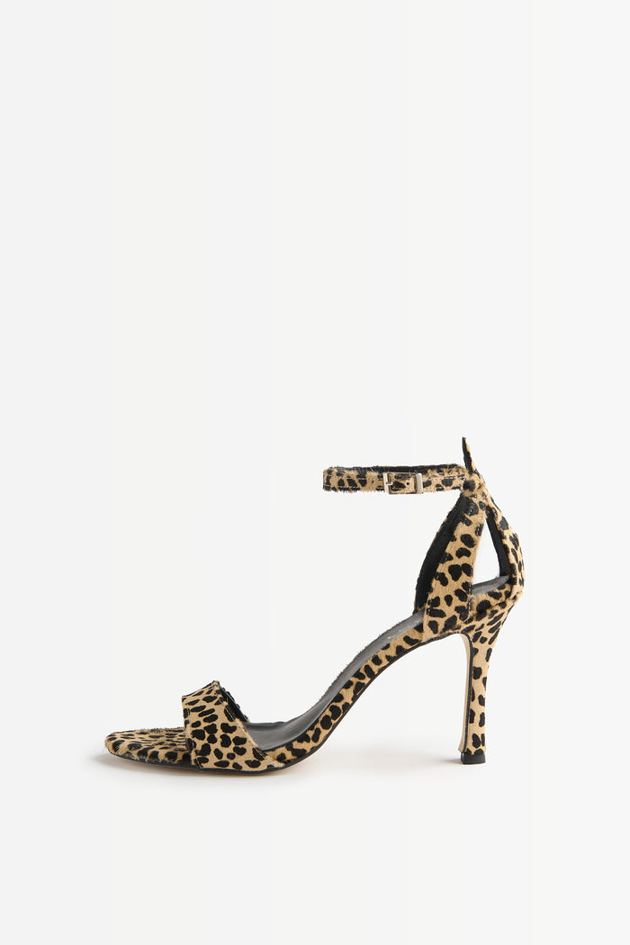SANDALIAS PIEL LEOPARDO