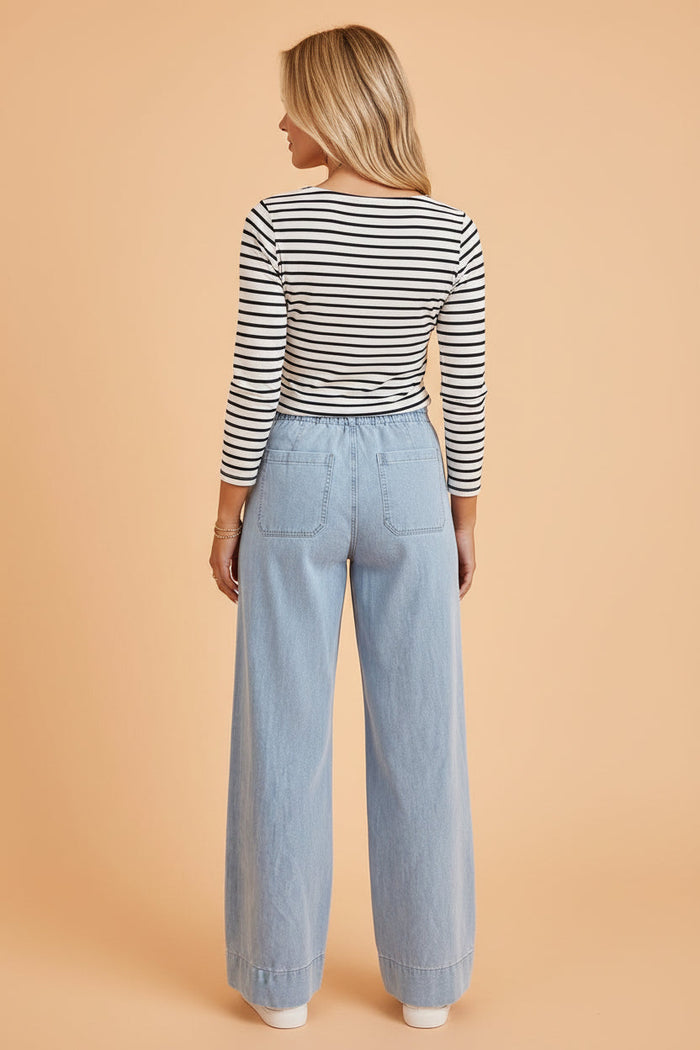 Solid Denim Patch Pocket Straight Leg Jeans