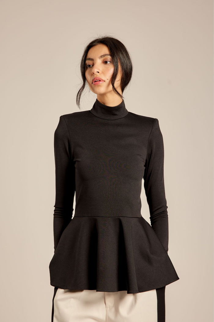TOP TIANA NEGRO