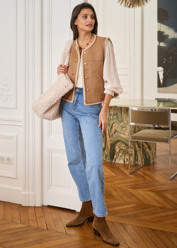 Veste Lyra