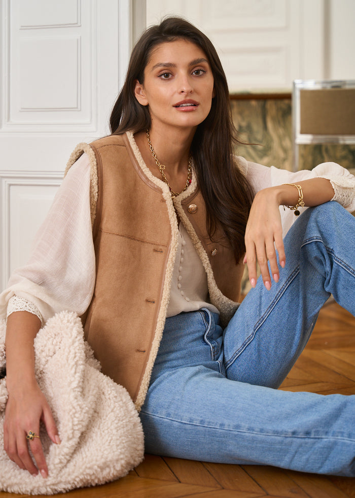 Veste Lyra