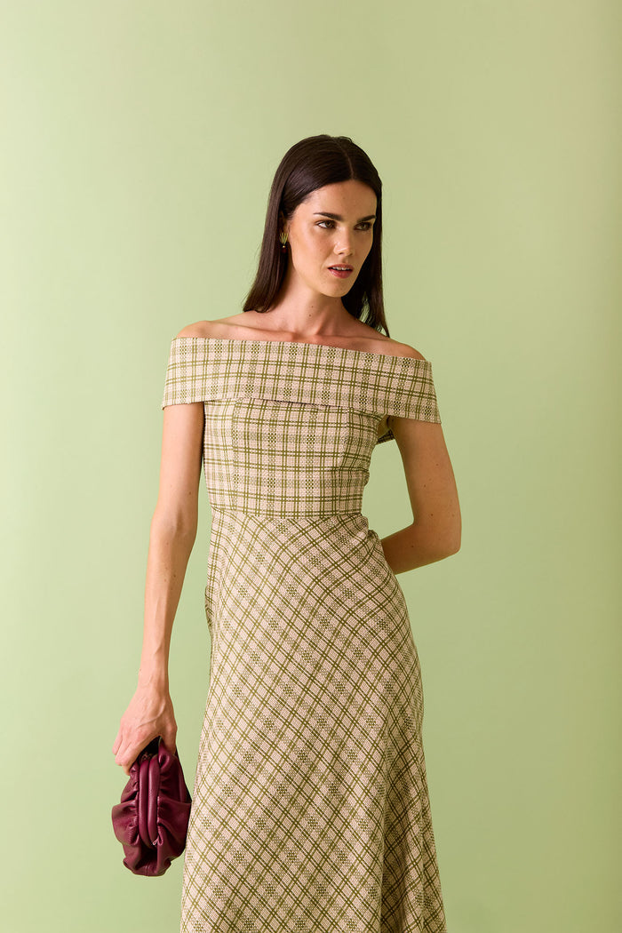 VESTIDO HIRUSTAVERDE