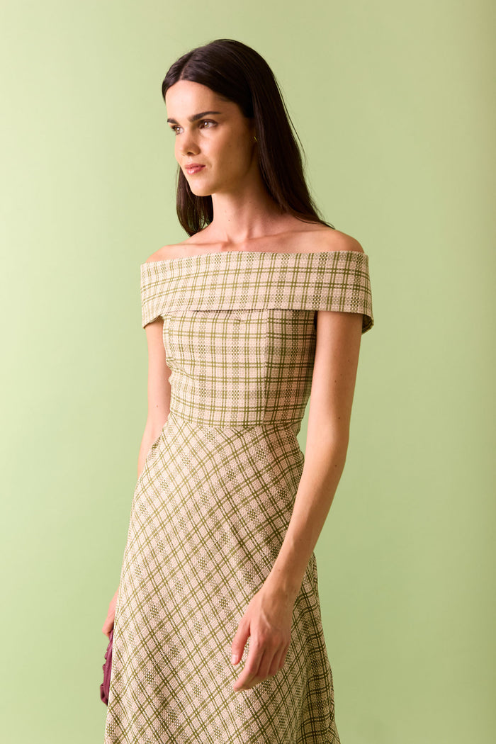 VESTIDO HIRUSTAVERDE