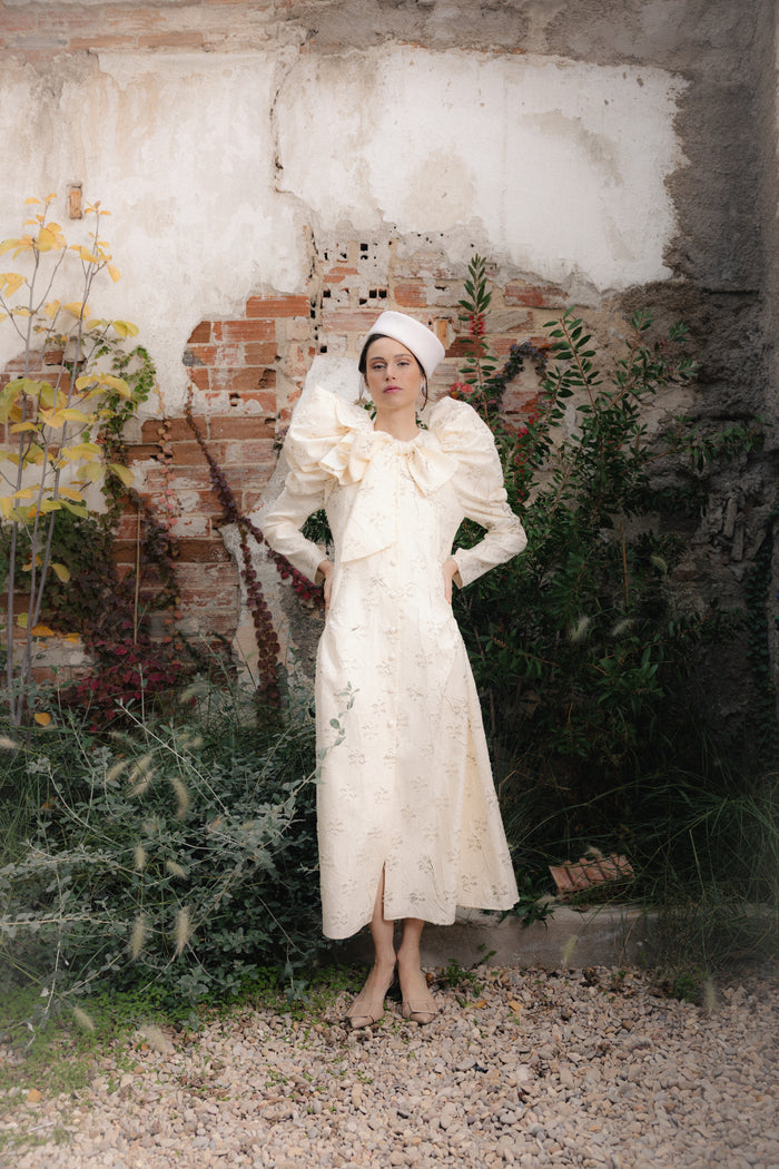 VESTIDO VIVIENNECRUDO